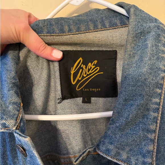 Vintage Mandalay Bay Denim Jacket - Picture 2 of 4